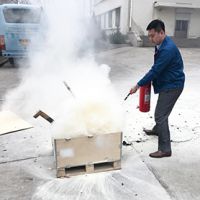 青岛高科组织员工火灾应急演练